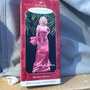Hallmark Marilyn Monroe Keepsake Ornament